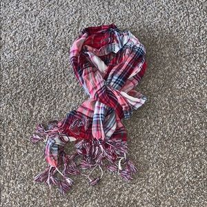 Plaid scarf
